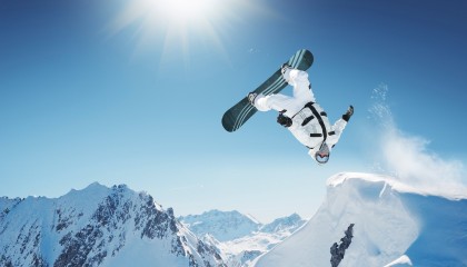 开云官方网页登录-王者荣耀 QGhappy冲刺季后赛 节奏调整奏效，王者荣耀赛季冲刺持续多久